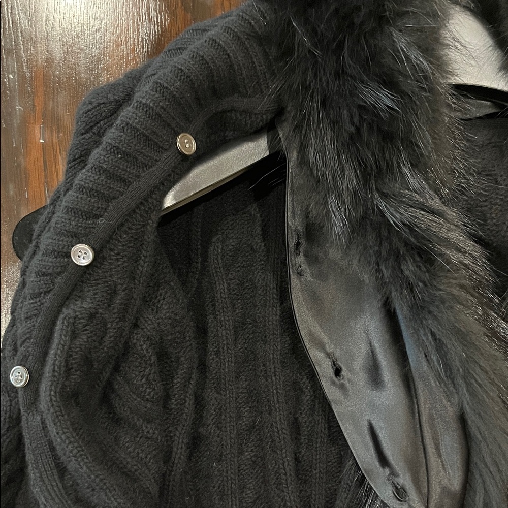 Theory Black Wool-Cashmere Blend Cardigan with Removable Faux Fur Collar - Picture 7 of 8